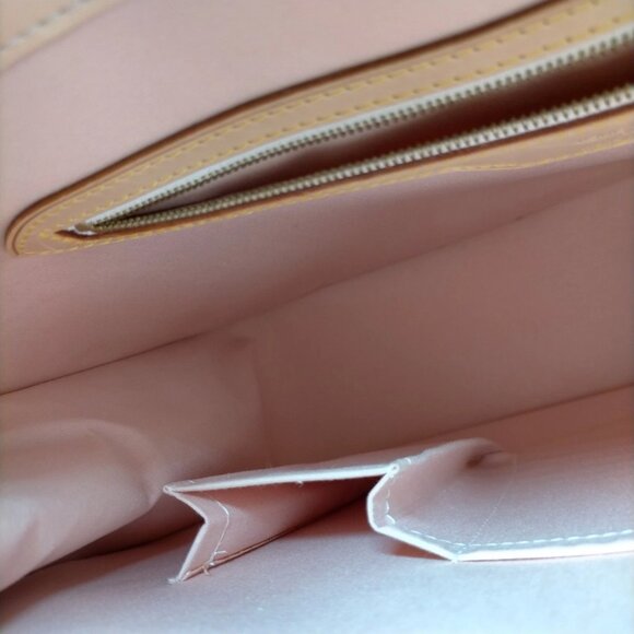 Authentic Louis Vuitton Biscayne Bay GM Beige Vernis Shoulder Bag mon650-110925 - Picture 13 of 16